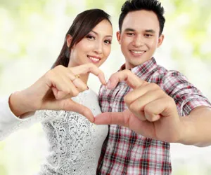 Couple mixte franco-asiatique